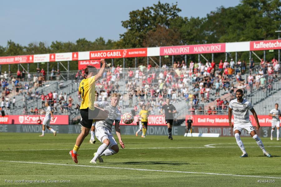 AKON Arena, Würzburg, 07.09.2024, sport, action, BFV, Fussball, 8. Spieltag, Regionalliga Bayern, BAY, FWK, SpVgg Bayreuth, FC Würzburger Kickers - Bild-ID: 2434235