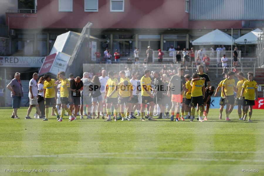 AKON Arena, Würzburg, 07.09.2024, sport, action, BFV, Fussball, 8. Spieltag, Regionalliga Bayern, BAY, FWK, SpVgg Bayreuth, FC Würzburger Kickers - Bild-ID: 2434250