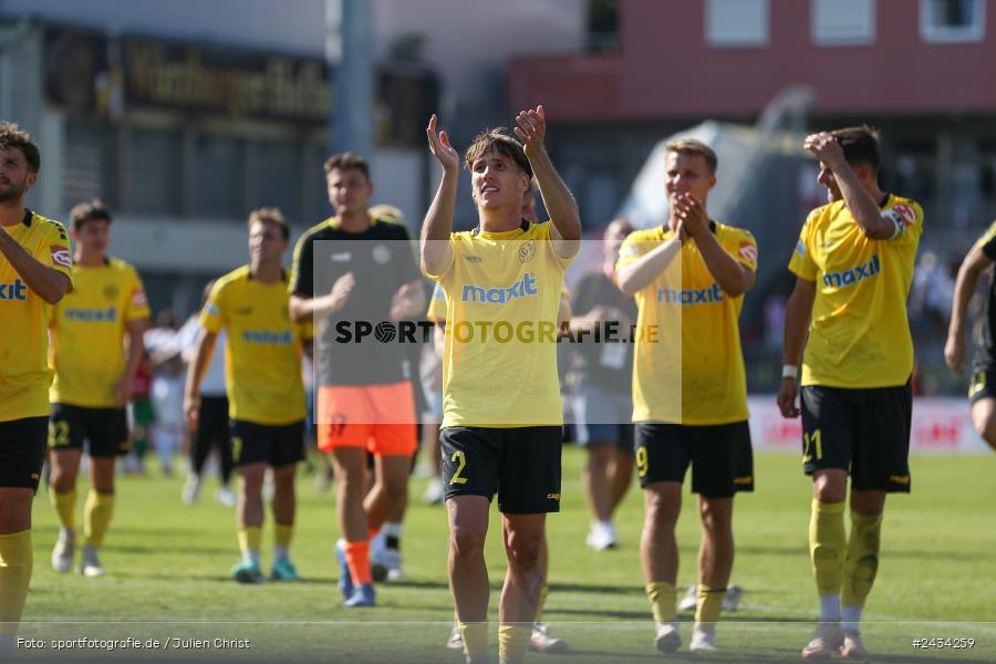 AKON Arena, Würzburg, 07.09.2024, sport, action, BFV, Fussball, 8. Spieltag, Regionalliga Bayern, BAY, FWK, SpVgg Bayreuth, FC Würzburger Kickers - Bild-ID: 2434259