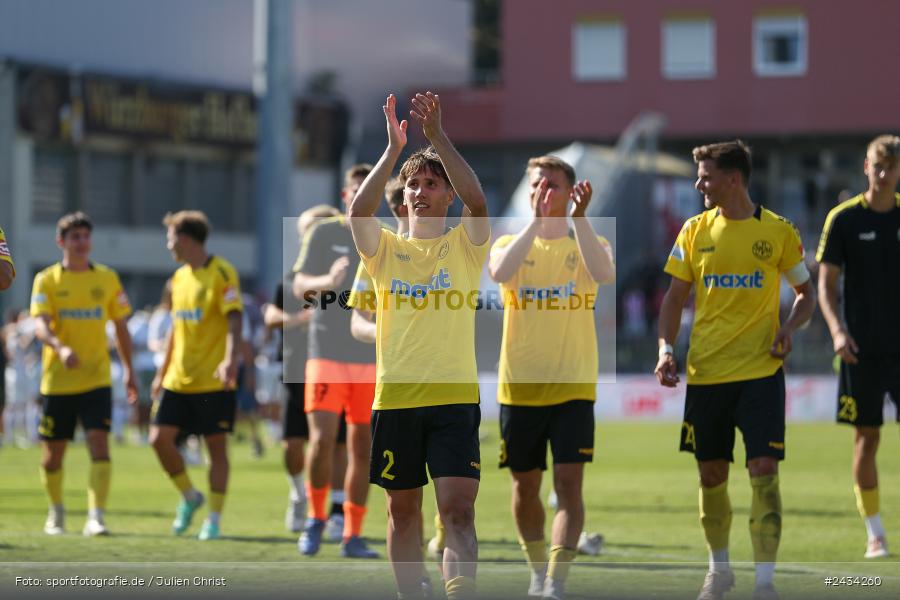 AKON Arena, Würzburg, 07.09.2024, sport, action, BFV, Fussball, 8. Spieltag, Regionalliga Bayern, BAY, FWK, SpVgg Bayreuth, FC Würzburger Kickers - Bild-ID: 2434260