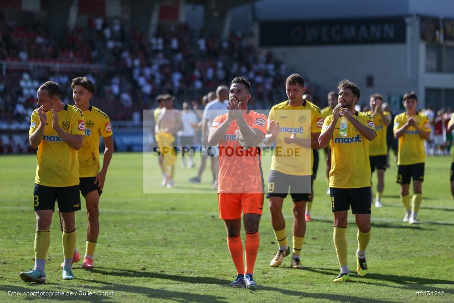 AKON Arena, Würzburg, 07.09.2024, sport, action, BFV, Fussball, 8. Spieltag, Regionalliga Bayern, BAY, FWK, SpVgg Bayreuth, FC Würzburger Kickers - Bild-ID: 2434262