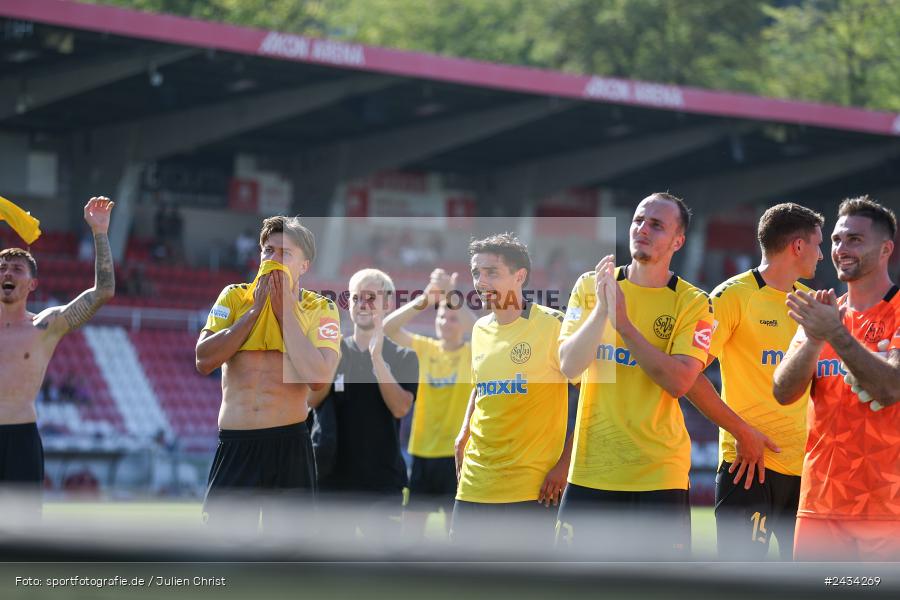 AKON Arena, Würzburg, 07.09.2024, sport, action, BFV, Fussball, 8. Spieltag, Regionalliga Bayern, BAY, FWK, SpVgg Bayreuth, FC Würzburger Kickers - Bild-ID: 2434269