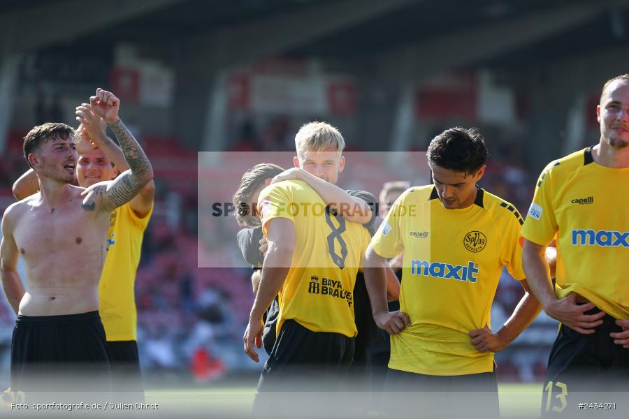 AKON Arena, Würzburg, 07.09.2024, sport, action, BFV, Fussball, 8. Spieltag, Regionalliga Bayern, BAY, FWK, SpVgg Bayreuth, FC Würzburger Kickers - Bild-ID: 2434271