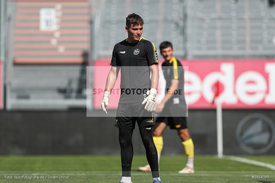 AKON Arena, Würzburg, 07.09.2024, sport, action, BFV, Fussball, 8. Spieltag, Regionalliga Bayern, BAY, FWK, SpVgg Bayreuth, FC Würzburger Kickers - Bild-ID: 2434293