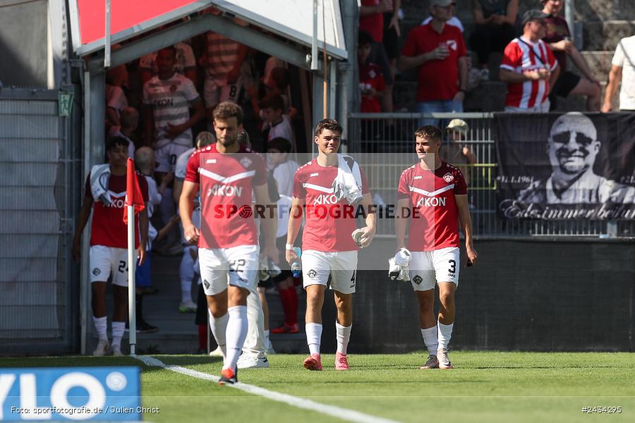 AKON Arena, Würzburg, 07.09.2024, sport, action, BFV, Fussball, 8. Spieltag, Regionalliga Bayern, BAY, FWK, SpVgg Bayreuth, FC Würzburger Kickers - Bild-ID: 2434295