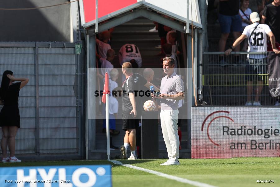 AKON Arena, Würzburg, 07.09.2024, sport, action, BFV, Fussball, 8. Spieltag, Regionalliga Bayern, BAY, FWK, SpVgg Bayreuth, FC Würzburger Kickers - Bild-ID: 2434296
