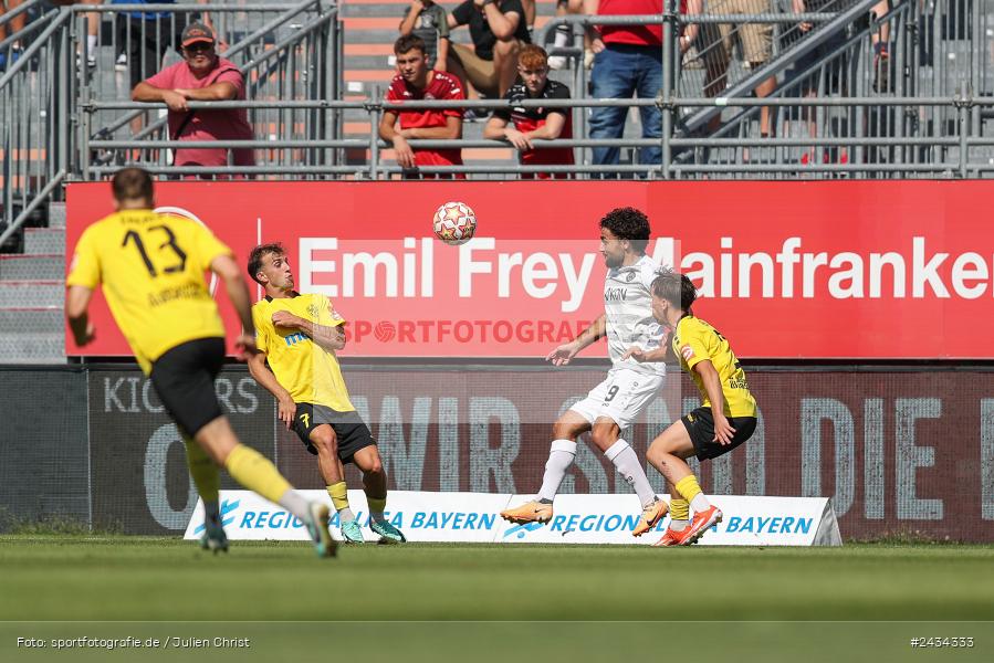 AKON Arena, Würzburg, 07.09.2024, sport, action, BFV, Fussball, 8. Spieltag, Regionalliga Bayern, BAY, FWK, SpVgg Bayreuth, FC Würzburger Kickers - Bild-ID: 2434333