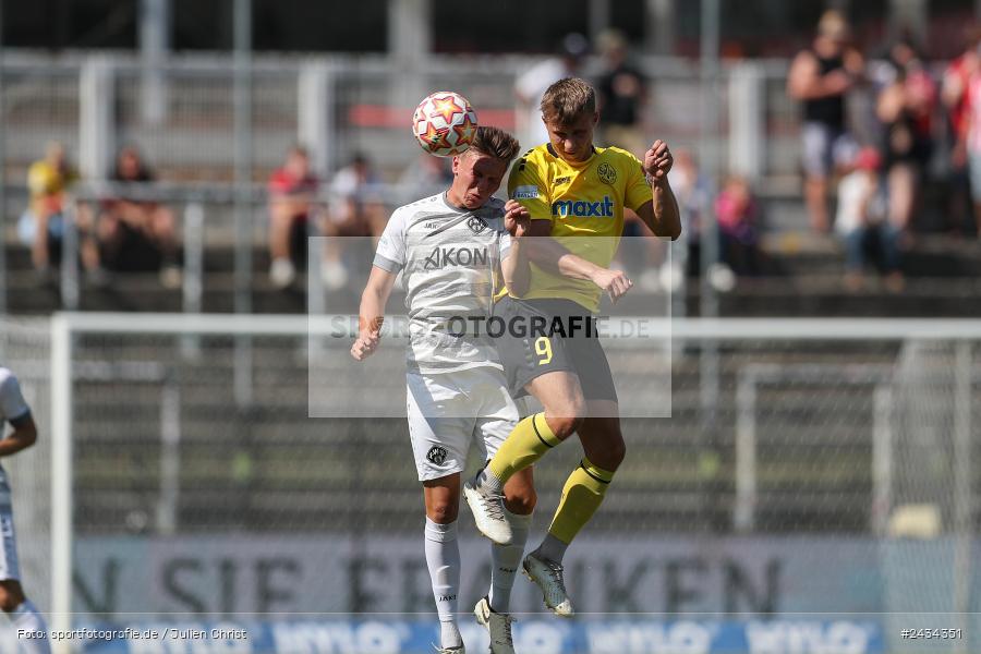 AKON Arena, Würzburg, 07.09.2024, sport, action, BFV, Fussball, 8. Spieltag, Regionalliga Bayern, BAY, FWK, SpVgg Bayreuth, FC Würzburger Kickers - Bild-ID: 2434351