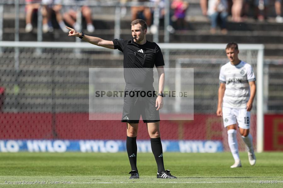 AKON Arena, Würzburg, 07.09.2024, sport, action, BFV, Fussball, 8. Spieltag, Regionalliga Bayern, BAY, FWK, SpVgg Bayreuth, FC Würzburger Kickers - Bild-ID: 2434374