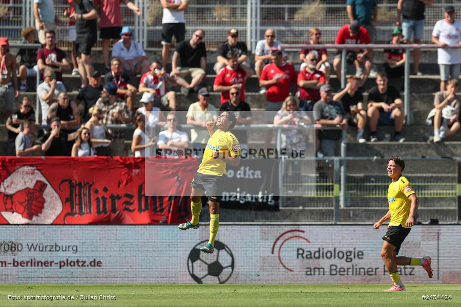 AKON Arena, Würzburg, 07.09.2024, sport, action, BFV, Fussball, 8. Spieltag, Regionalliga Bayern, BAY, FWK, SpVgg Bayreuth, FC Würzburger Kickers - Bild-ID: 2434424