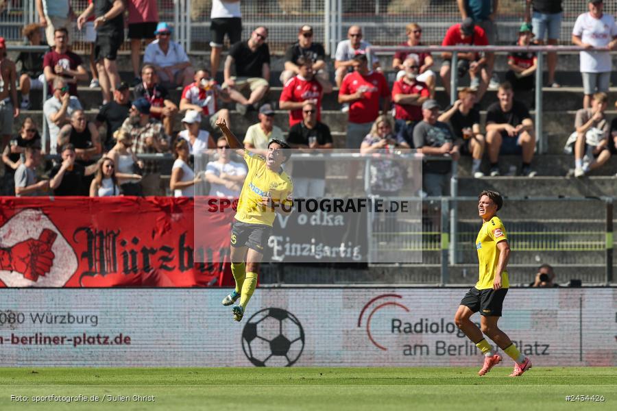 AKON Arena, Würzburg, 07.09.2024, sport, action, BFV, Fussball, 8. Spieltag, Regionalliga Bayern, BAY, FWK, SpVgg Bayreuth, FC Würzburger Kickers - Bild-ID: 2434426
