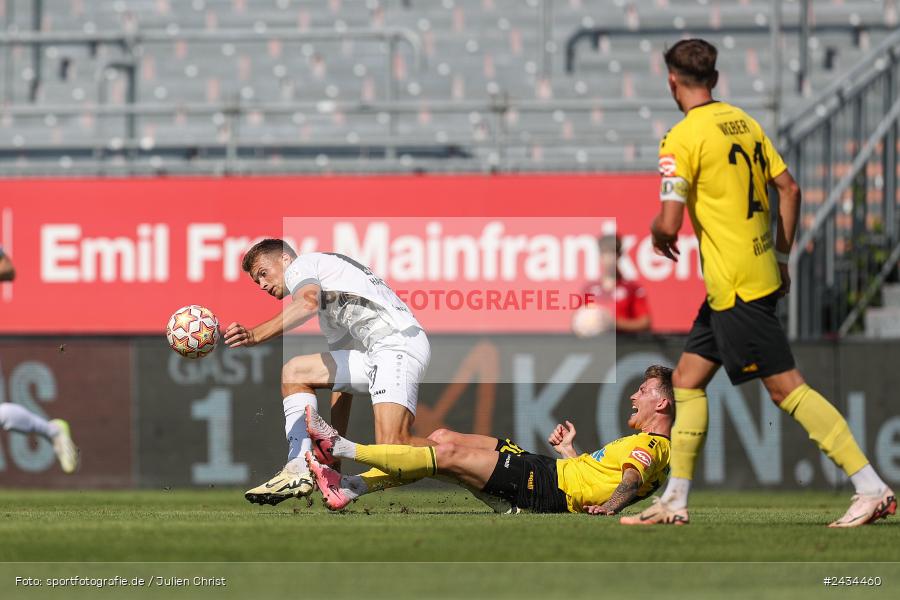 AKON Arena, Würzburg, 07.09.2024, sport, action, BFV, Fussball, 8. Spieltag, Regionalliga Bayern, BAY, FWK, SpVgg Bayreuth, FC Würzburger Kickers - Bild-ID: 2434460