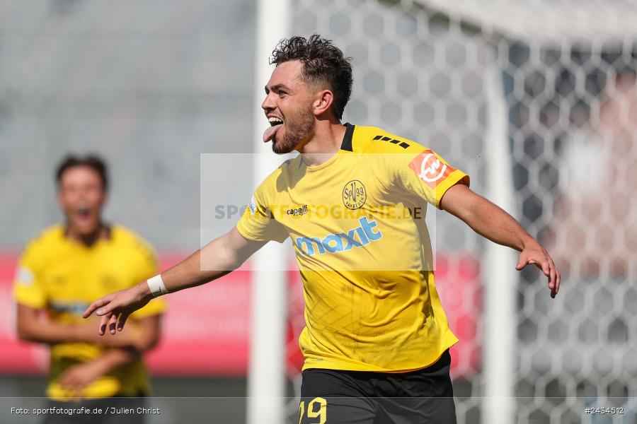 AKON Arena, Würzburg, 07.09.2024, sport, action, BFV, Fussball, 8. Spieltag, Regionalliga Bayern, BAY, FWK, SpVgg Bayreuth, FC Würzburger Kickers - Bild-ID: 2434512