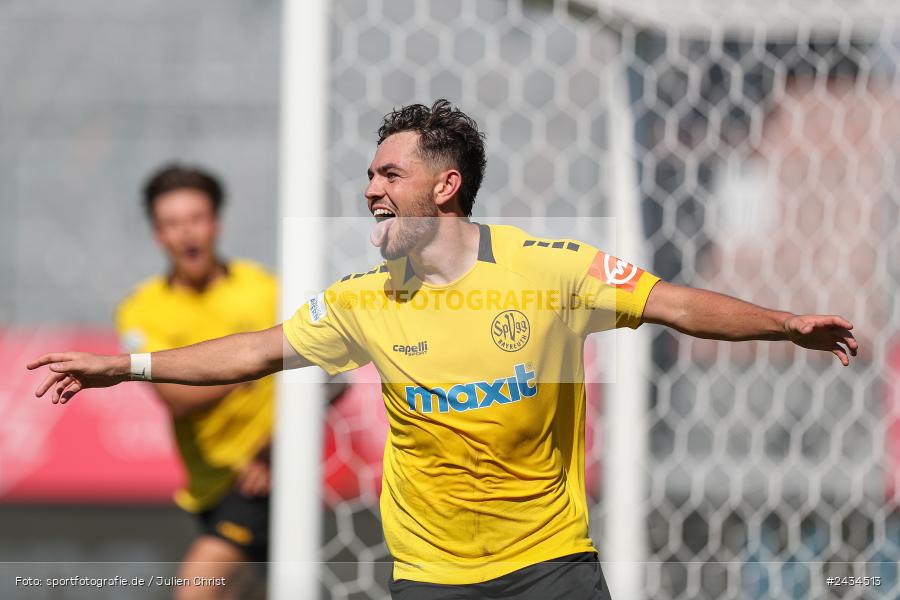 AKON Arena, Würzburg, 07.09.2024, sport, action, BFV, Fussball, 8. Spieltag, Regionalliga Bayern, BAY, FWK, SpVgg Bayreuth, FC Würzburger Kickers - Bild-ID: 2434513