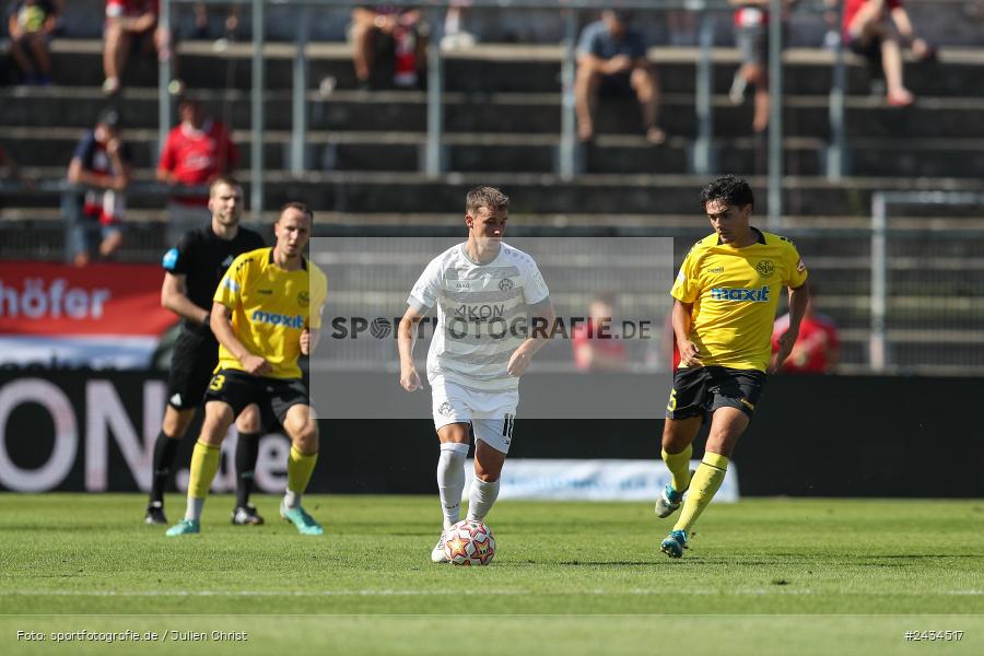 AKON Arena, Würzburg, 07.09.2024, sport, action, BFV, Fussball, 8. Spieltag, Regionalliga Bayern, BAY, FWK, SpVgg Bayreuth, FC Würzburger Kickers - Bild-ID: 2434517