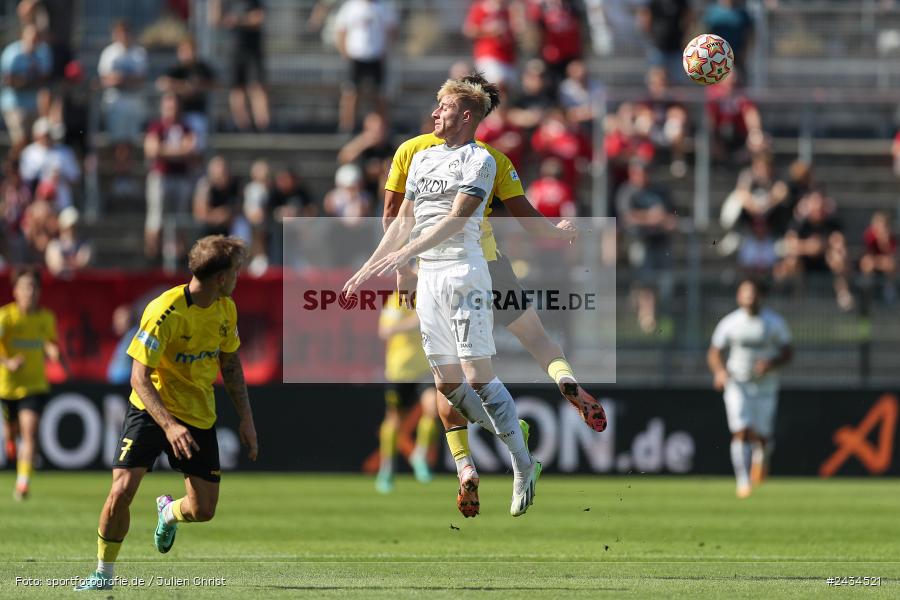 AKON Arena, Würzburg, 07.09.2024, sport, action, BFV, Fussball, 8. Spieltag, Regionalliga Bayern, BAY, FWK, SpVgg Bayreuth, FC Würzburger Kickers - Bild-ID: 2434521