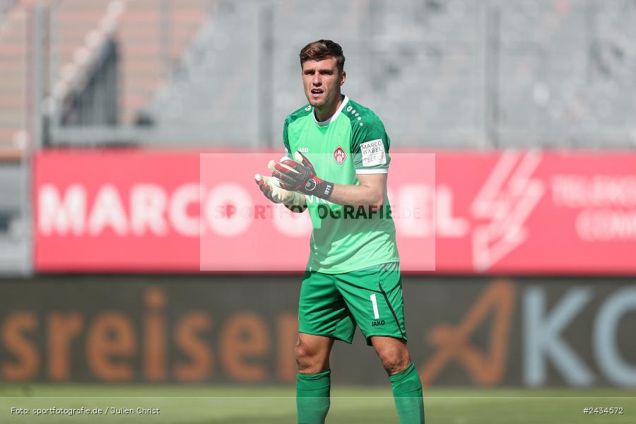 AKON Arena, Würzburg, 07.09.2024, sport, action, BFV, Fussball, 8. Spieltag, Regionalliga Bayern, BAY, FWK, SpVgg Bayreuth, FC Würzburger Kickers - Bild-ID: 2434572