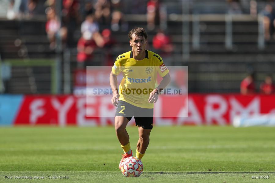 AKON Arena, Würzburg, 07.09.2024, sport, action, BFV, Fussball, 8. Spieltag, Regionalliga Bayern, BAY, FWK, SpVgg Bayreuth, FC Würzburger Kickers - Bild-ID: 2434600