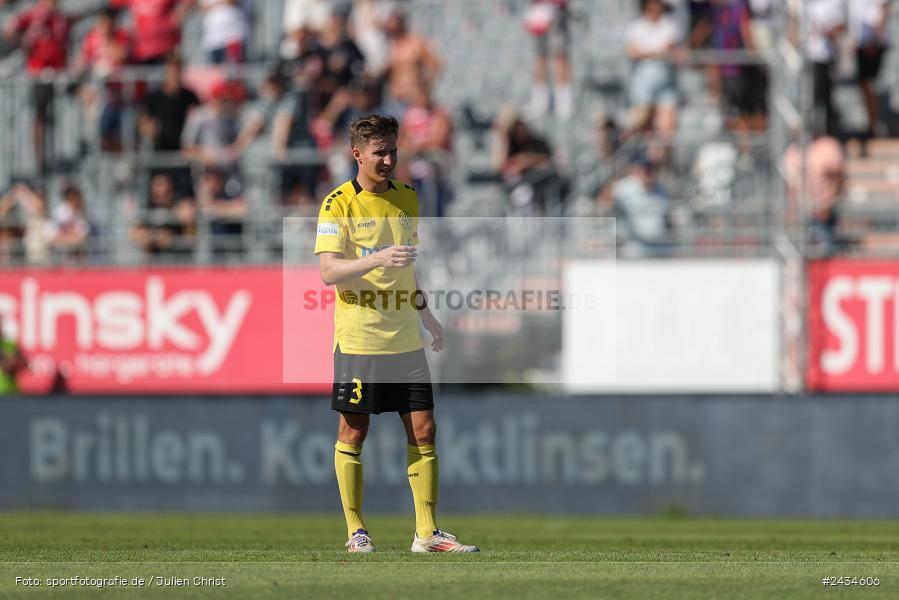 AKON Arena, Würzburg, 07.09.2024, sport, action, BFV, Fussball, 8. Spieltag, Regionalliga Bayern, BAY, FWK, SpVgg Bayreuth, FC Würzburger Kickers - Bild-ID: 2434606