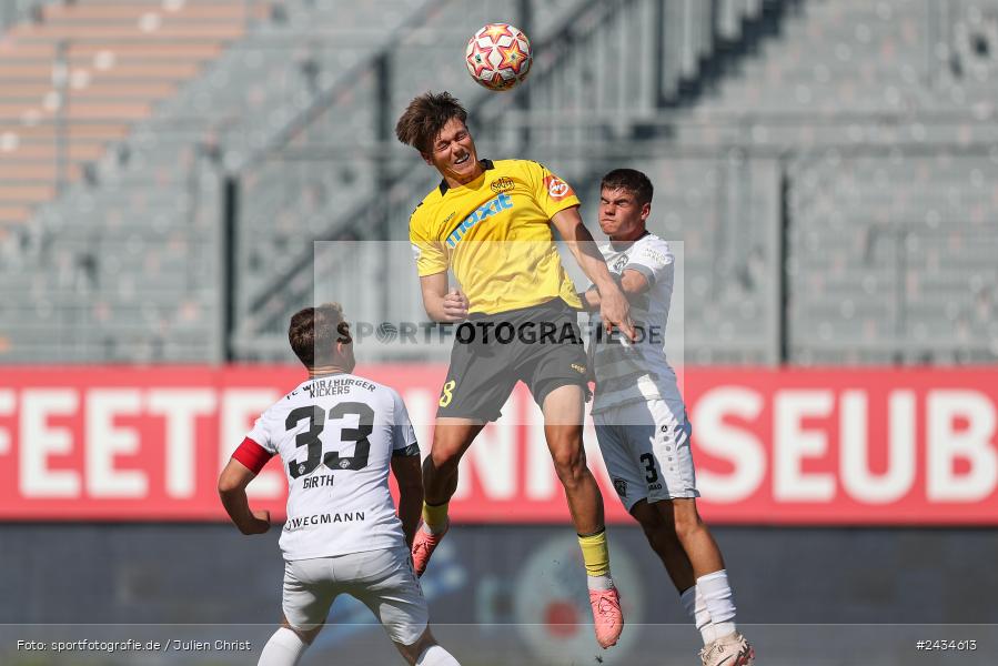 AKON Arena, Würzburg, 07.09.2024, sport, action, BFV, Fussball, 8. Spieltag, Regionalliga Bayern, BAY, FWK, SpVgg Bayreuth, FC Würzburger Kickers - Bild-ID: 2434613