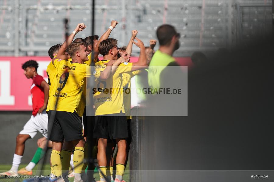 AKON Arena, Würzburg, 07.09.2024, sport, action, BFV, Fussball, 8. Spieltag, Regionalliga Bayern, BAY, FWK, SpVgg Bayreuth, FC Würzburger Kickers - Bild-ID: 2434624