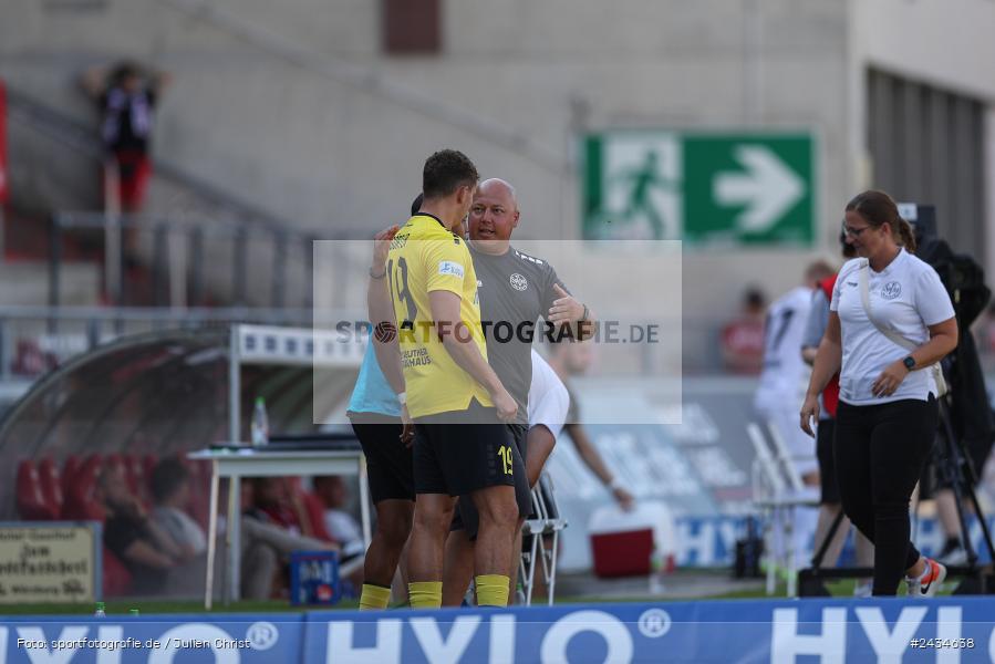 AKON Arena, Würzburg, 07.09.2024, sport, action, BFV, Fussball, 8. Spieltag, Regionalliga Bayern, BAY, FWK, SpVgg Bayreuth, FC Würzburger Kickers - Bild-ID: 2434638