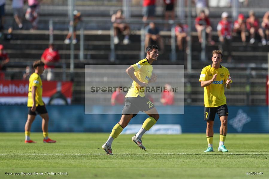 AKON Arena, Würzburg, 07.09.2024, sport, action, BFV, Fussball, 8. Spieltag, Regionalliga Bayern, BAY, FWK, SpVgg Bayreuth, FC Würzburger Kickers - Bild-ID: 2434643