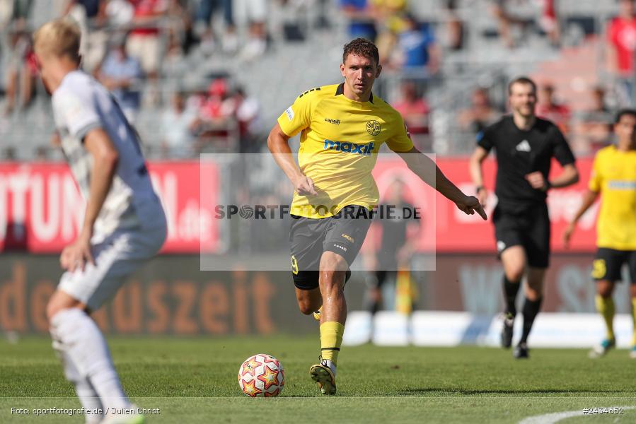 AKON Arena, Würzburg, 07.09.2024, sport, action, BFV, Fussball, 8. Spieltag, Regionalliga Bayern, BAY, FWK, SpVgg Bayreuth, FC Würzburger Kickers - Bild-ID: 2434652