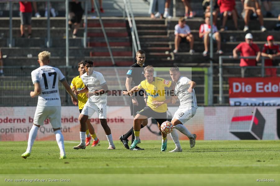 AKON Arena, Würzburg, 07.09.2024, sport, action, BFV, Fussball, 8. Spieltag, Regionalliga Bayern, BAY, FWK, SpVgg Bayreuth, FC Würzburger Kickers - Bild-ID: 2434666
