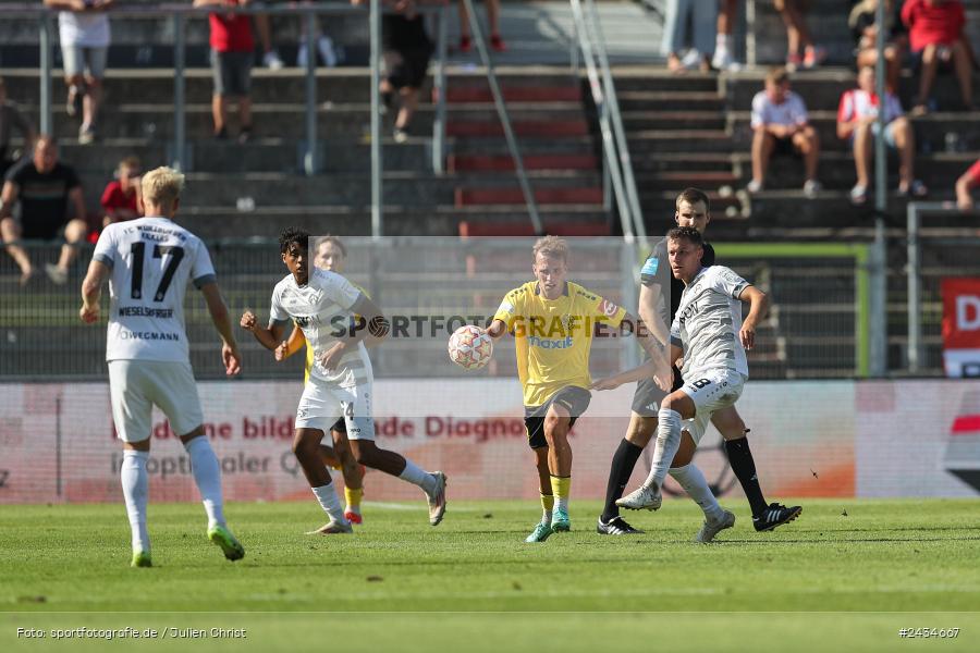 AKON Arena, Würzburg, 07.09.2024, sport, action, BFV, Fussball, 8. Spieltag, Regionalliga Bayern, BAY, FWK, SpVgg Bayreuth, FC Würzburger Kickers - Bild-ID: 2434667