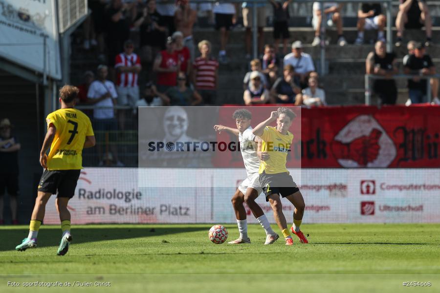 AKON Arena, Würzburg, 07.09.2024, sport, action, BFV, Fussball, 8. Spieltag, Regionalliga Bayern, BAY, FWK, SpVgg Bayreuth, FC Würzburger Kickers - Bild-ID: 2434668
