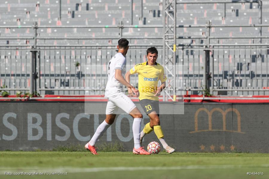 AKON Arena, Würzburg, 07.09.2024, sport, action, BFV, Fussball, 8. Spieltag, Regionalliga Bayern, BAY, FWK, SpVgg Bayreuth, FC Würzburger Kickers - Bild-ID: 2434676