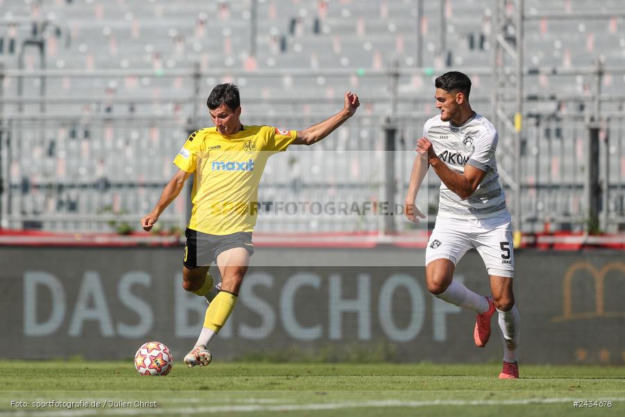 AKON Arena, Würzburg, 07.09.2024, sport, action, BFV, Fussball, 8. Spieltag, Regionalliga Bayern, BAY, FWK, SpVgg Bayreuth, FC Würzburger Kickers - Bild-ID: 2434678