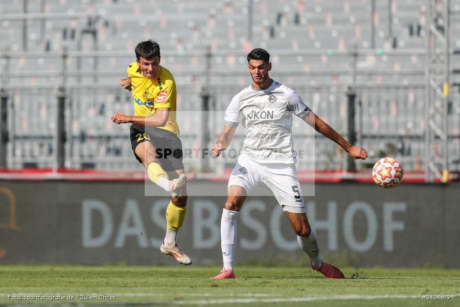 AKON Arena, Würzburg, 07.09.2024, sport, action, BFV, Fussball, 8. Spieltag, Regionalliga Bayern, BAY, FWK, SpVgg Bayreuth, FC Würzburger Kickers - Bild-ID: 2434679