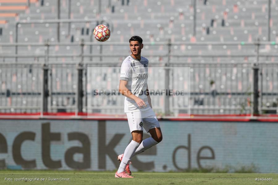 AKON Arena, Würzburg, 07.09.2024, sport, action, BFV, Fussball, 8. Spieltag, Regionalliga Bayern, BAY, FWK, SpVgg Bayreuth, FC Würzburger Kickers - Bild-ID: 2434681