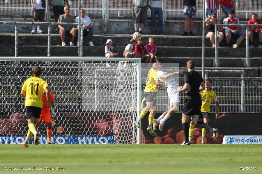 AKON Arena, Würzburg, 07.09.2024, sport, action, BFV, Fussball, 8. Spieltag, Regionalliga Bayern, BAY, FWK, SpVgg Bayreuth, FC Würzburger Kickers - Bild-ID: 2434694