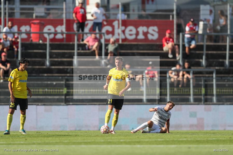 AKON Arena, Würzburg, 07.09.2024, sport, action, BFV, Fussball, 8. Spieltag, Regionalliga Bayern, BAY, FWK, SpVgg Bayreuth, FC Würzburger Kickers - Bild-ID: 2434706