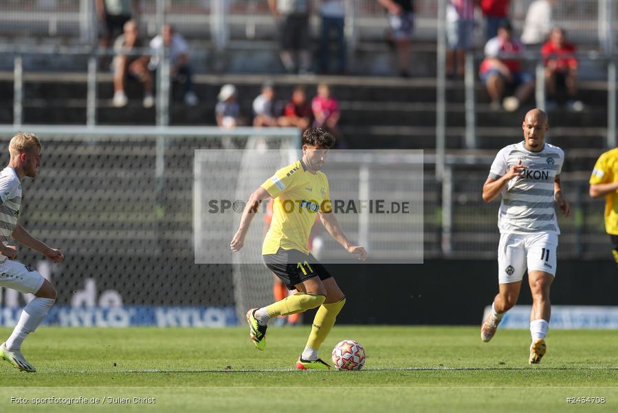 AKON Arena, Würzburg, 07.09.2024, sport, action, BFV, Fussball, 8. Spieltag, Regionalliga Bayern, BAY, FWK, SpVgg Bayreuth, FC Würzburger Kickers - Bild-ID: 2434708