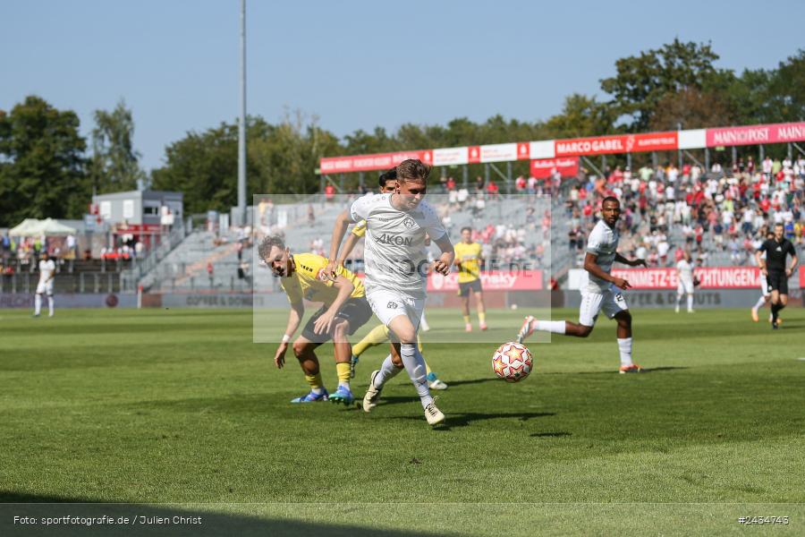 AKON Arena, Würzburg, 07.09.2024, sport, action, BFV, Fussball, 8. Spieltag, Regionalliga Bayern, BAY, FWK, SpVgg Bayreuth, FC Würzburger Kickers - Bild-ID: 2434743