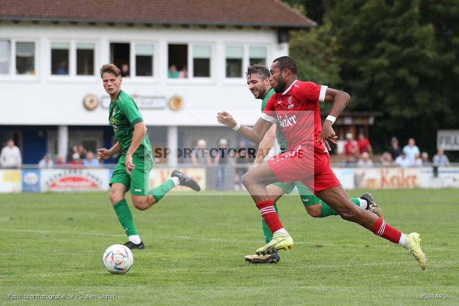 Sportgelände, Lohr am Main, 08.09.2024, sport, action, BFV, Fussball, 8. Spieltag, Bezirksliga Unterfranken West, TSV, LOH, TSV 1913 Pflaumheim, TSV 1846 Lohr a. Main - Bild-ID: 2434924