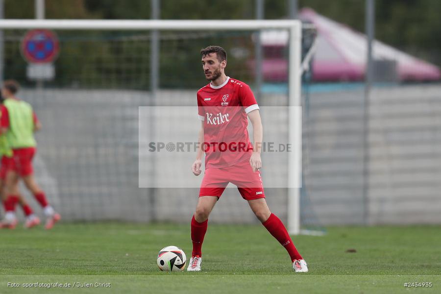 Sportgelände, Lohr am Main, 08.09.2024, sport, action, BFV, Fussball, 8. Spieltag, Bezirksliga Unterfranken West, TSV, LOH, TSV 1913 Pflaumheim, TSV 1846 Lohr a. Main - Bild-ID: 2434935