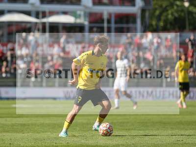 Fotos von FC Würzburger Kickers - SpVgg Bayreuth auf sportfotografie.de