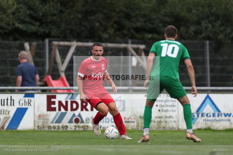 Sportgelände, Lohr am Main, 08.09.2024, sport, action, BFV, Fussball, 8. Spieltag, Bezirksliga Unterfranken West, TSV, LOH, TSV 1913 Pflaumheim, TSV 1846 Lohr a. Main - Bild-ID: 2435012