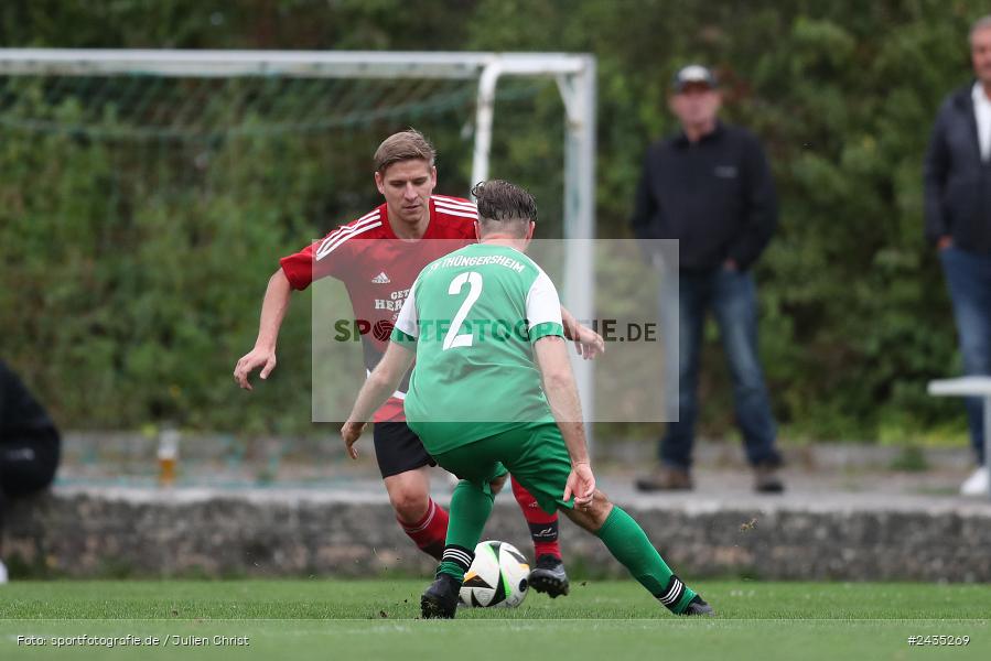Sportgelände, Thüngersheim, 11.09.2024, sport, action, BFV, Fussball, 8. Spieltag, Kreisliga Würzburg Gr. 2, FVSHR, FVT, FV Steinfeld/Hausen-Rohrbach, FV Thüngersheim - Bild-ID: 2435269