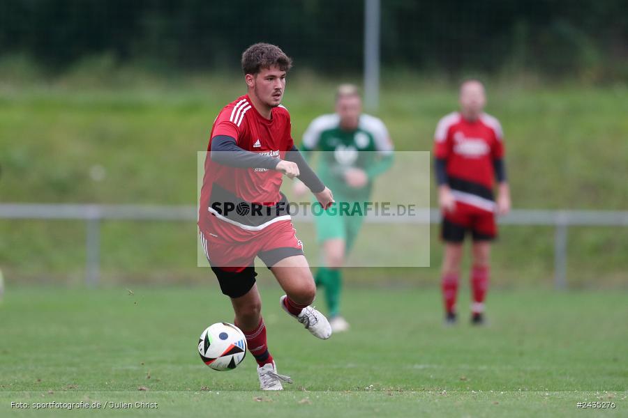 Sportgelände, Thüngersheim, 11.09.2024, sport, action, BFV, Fussball, 8. Spieltag, Kreisliga Würzburg Gr. 2, FVSHR, FVT, FV Steinfeld/Hausen-Rohrbach, FV Thüngersheim - Bild-ID: 2435276