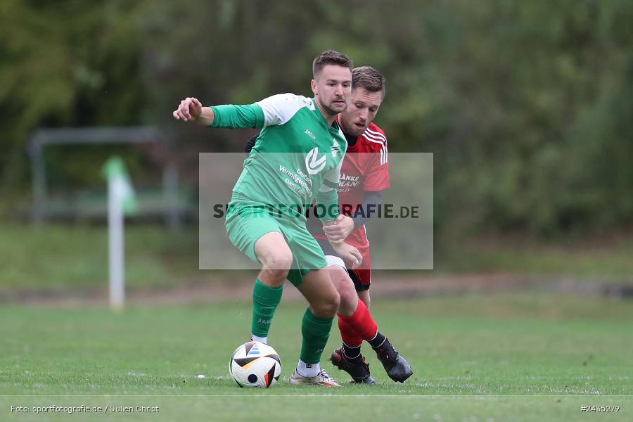 Sportgelände, Thüngersheim, 11.09.2024, sport, action, BFV, Fussball, 8. Spieltag, Kreisliga Würzburg Gr. 2, FVSHR, FVT, FV Steinfeld/Hausen-Rohrbach, FV Thüngersheim - Bild-ID: 2435279