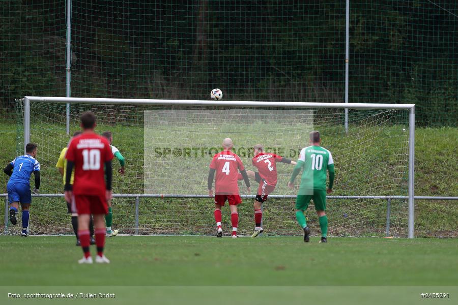 Sportgelände, Thüngersheim, 11.09.2024, sport, action, BFV, Fussball, 8. Spieltag, Kreisliga Würzburg Gr. 2, FVSHR, FVT, FV Steinfeld/Hausen-Rohrbach, FV Thüngersheim - Bild-ID: 2435291