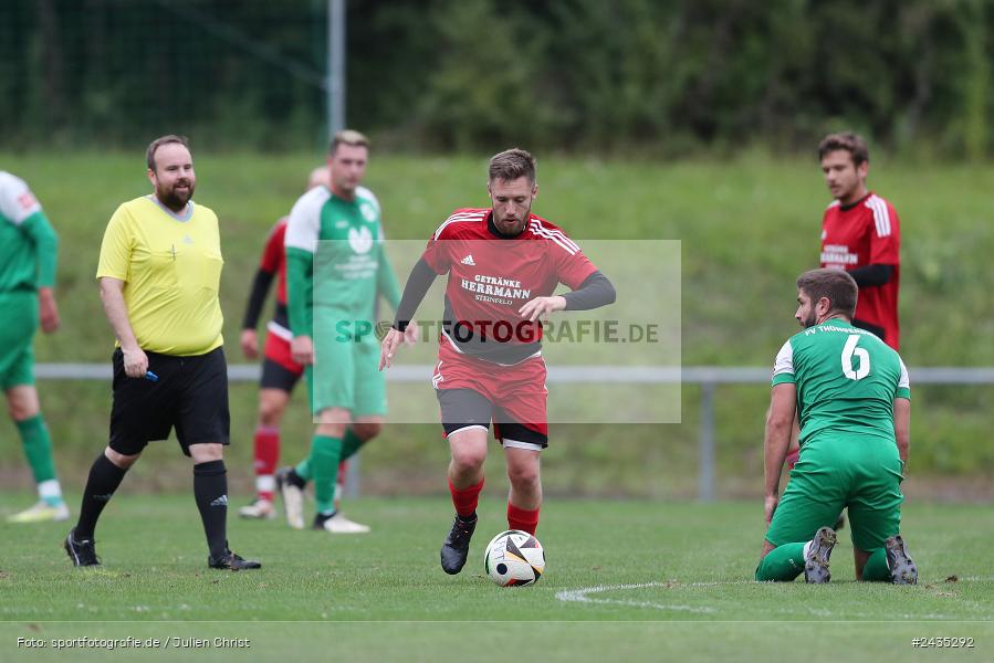 Sportgelände, Thüngersheim, 11.09.2024, sport, action, BFV, Fussball, 8. Spieltag, Kreisliga Würzburg Gr. 2, FVSHR, FVT, FV Steinfeld/Hausen-Rohrbach, FV Thüngersheim - Bild-ID: 2435292