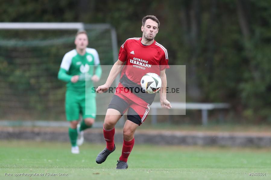 Sportgelände, Thüngersheim, 11.09.2024, sport, action, BFV, Fussball, 8. Spieltag, Kreisliga Würzburg Gr. 2, FVSHR, FVT, FV Steinfeld/Hausen-Rohrbach, FV Thüngersheim - Bild-ID: 2435301