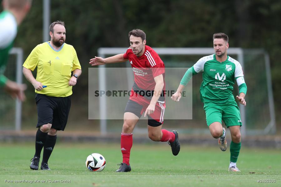 Sportgelände, Thüngersheim, 11.09.2024, sport, action, BFV, Fussball, 8. Spieltag, Kreisliga Würzburg Gr. 2, FVSHR, FVT, FV Steinfeld/Hausen-Rohrbach, FV Thüngersheim - Bild-ID: 2435303